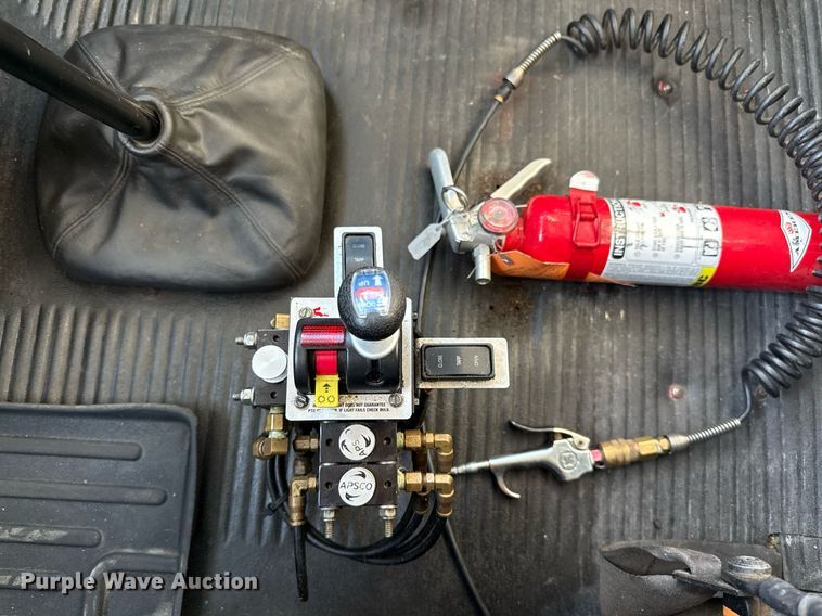 image for item ED5565 2013 Freightliner Coronado dump truck