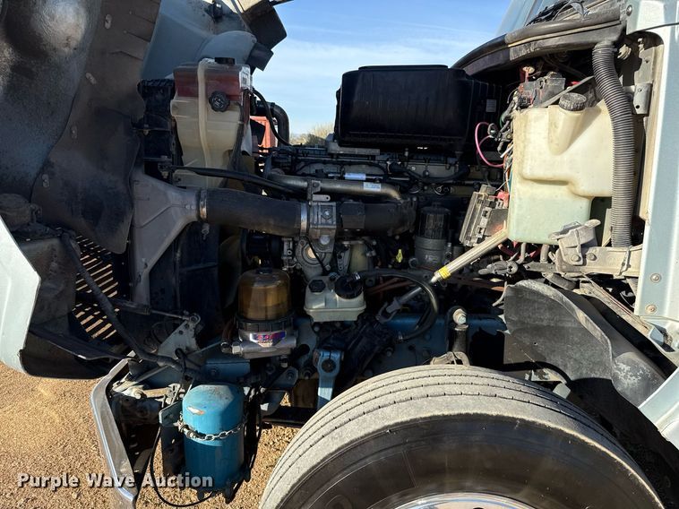 image for item ED5565 2013 Freightliner Coronado dump truck