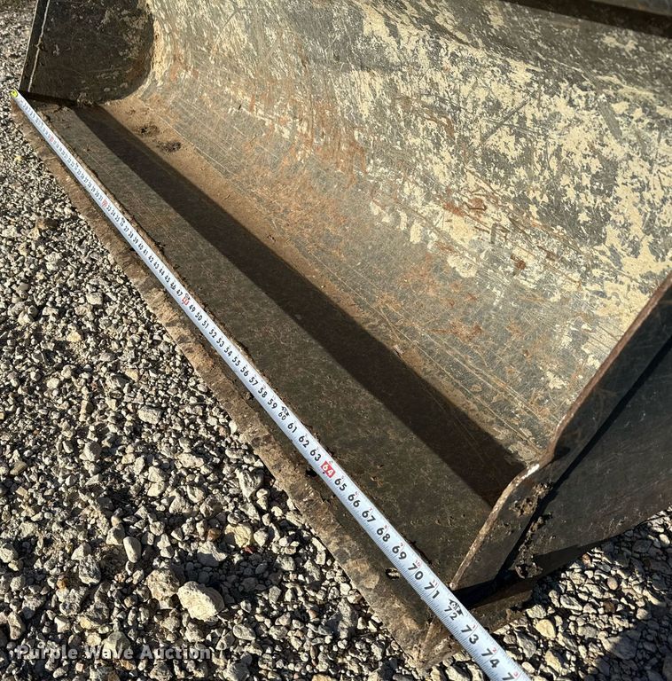 image for item ED5566 2020 Kubota L47 backhoe