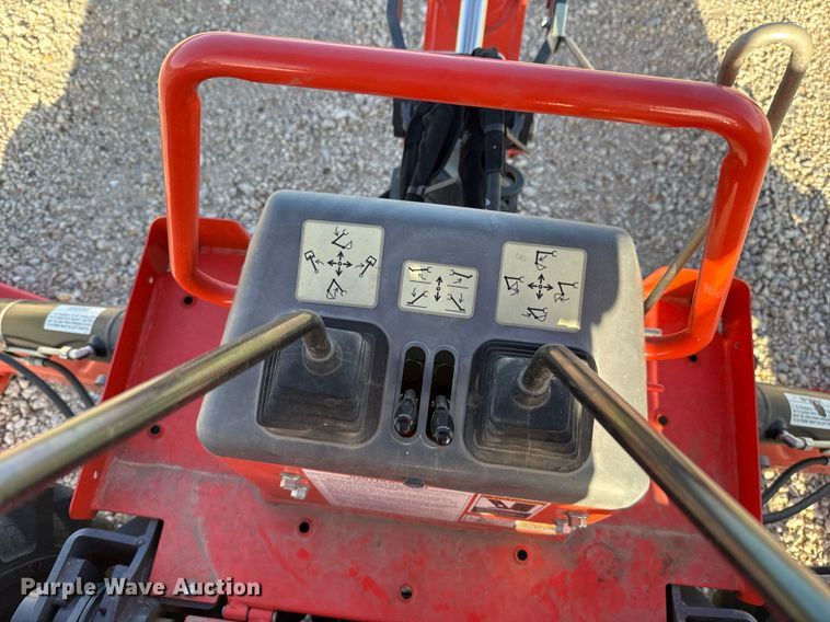 image for item ED5566 2020 Kubota L47 backhoe