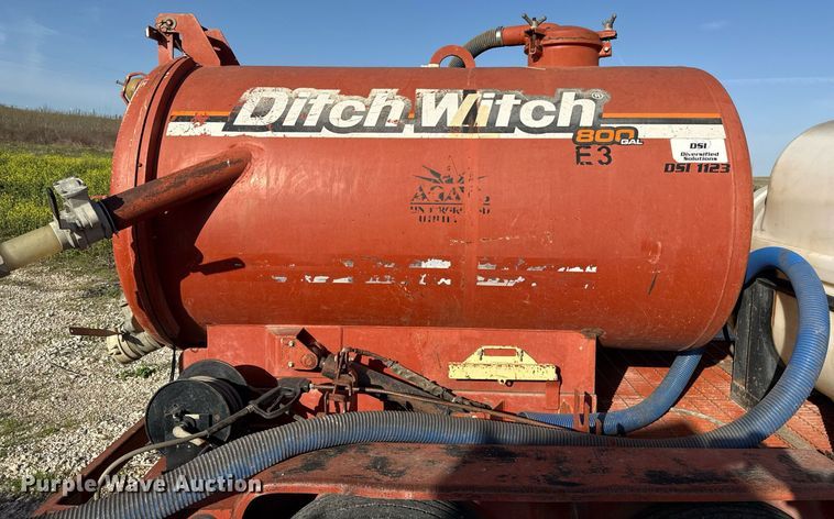 image for item ED5567 2013 Ditch Witch FX30 vacuum excavator