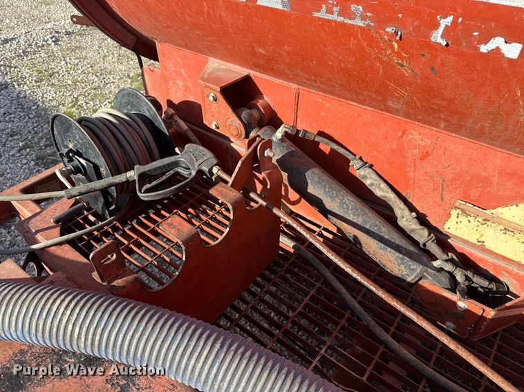 image for item ED5567 2013 Ditch Witch FX30 vacuum excavator