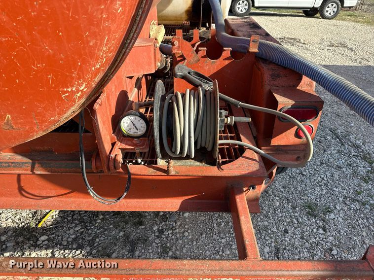 image for item ED5567 2013 Ditch Witch FX30 vacuum excavator