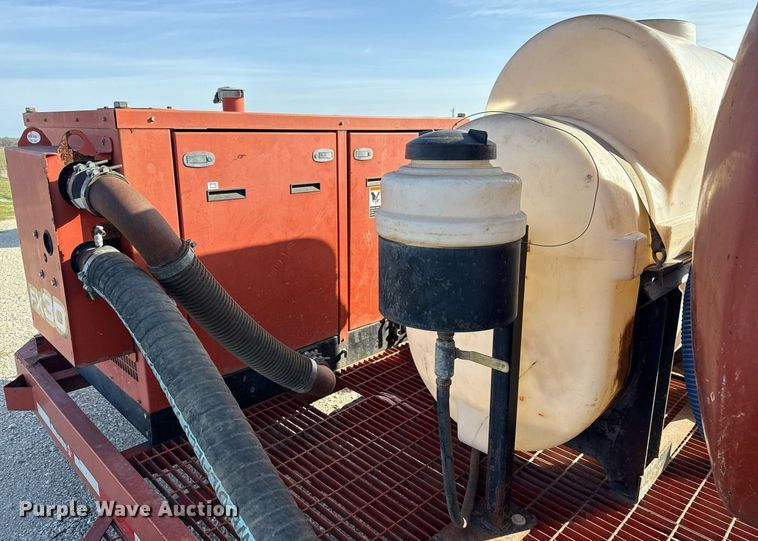 image for item ED5567 2013 Ditch Witch FX30 vacuum excavator