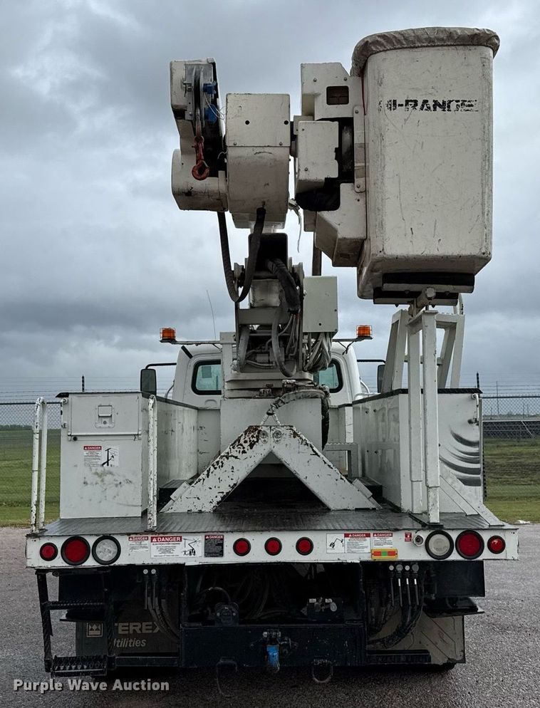 image for item ED5570 2014 Freightliner M2 bucket truck
