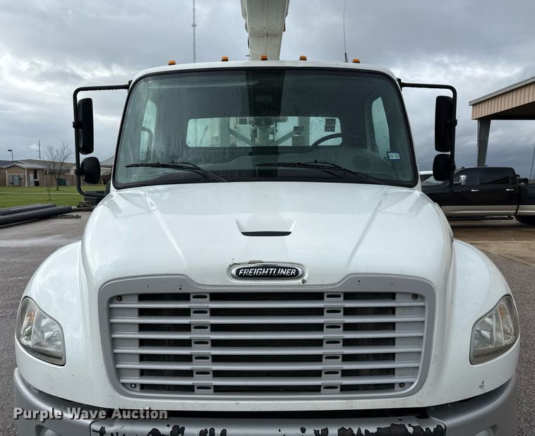 image for item ED5570 2014 Freightliner M2 bucket truck