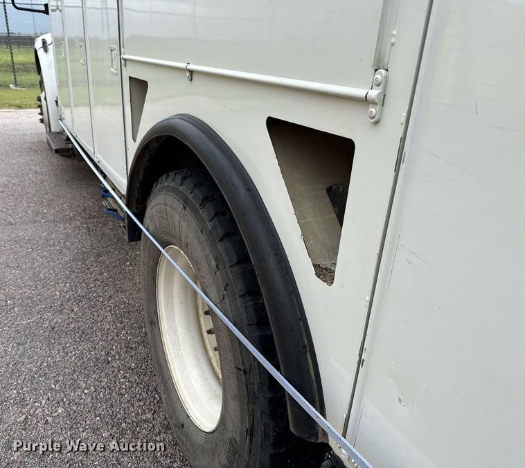 image for item ED5570 2014 Freightliner M2 bucket truck