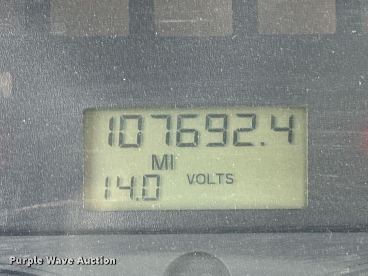 image for item ED5570 2014 Freightliner M2 bucket truck