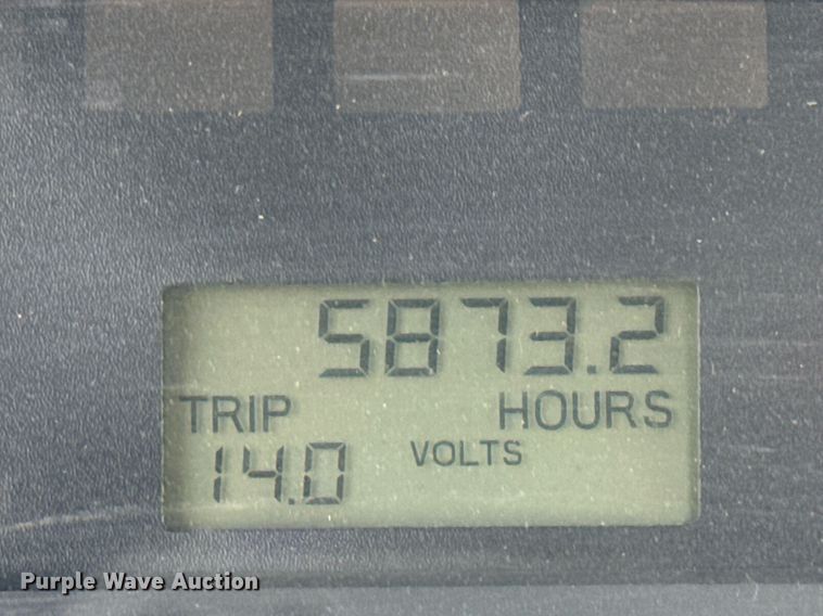 image for item ED5570 2014 Freightliner M2 bucket truck