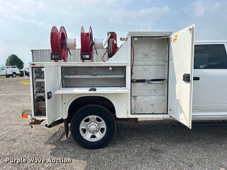 image for item EG0970 2014 Dodge Ram 2500 Crew Cab utility bed pickup truck