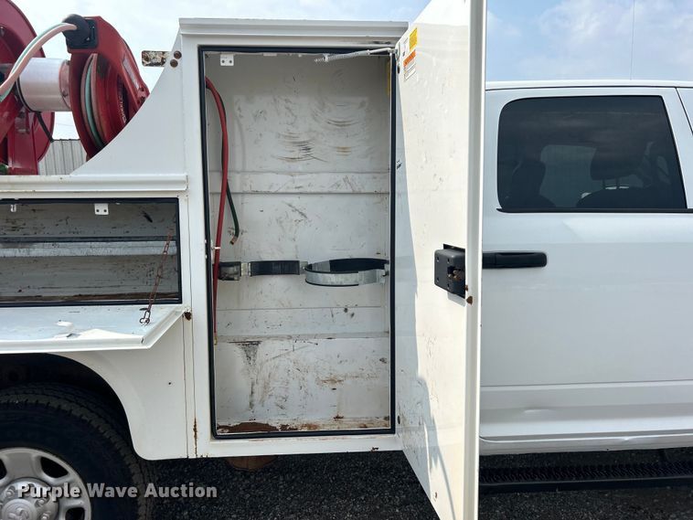 image for item EG0970 2014 Dodge Ram 2500 Crew Cab utility bed pickup truck