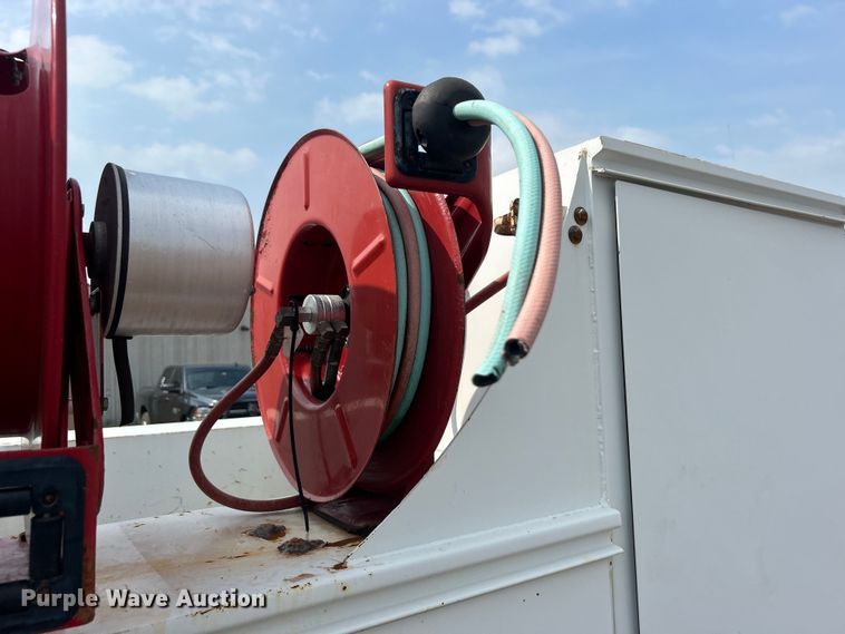 image for item EG0970 2014 Dodge Ram 2500 Crew Cab utility bed pickup truck