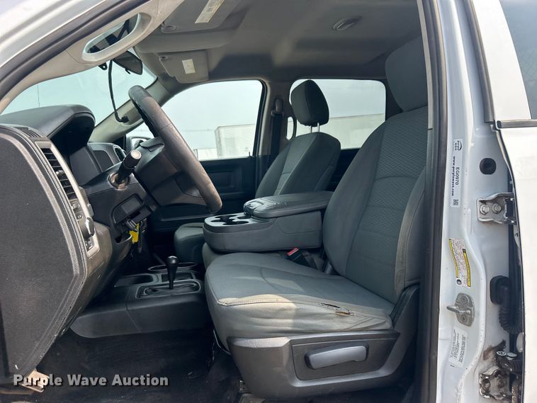 image for item EG0970 2014 Dodge Ram 2500 Crew Cab utility bed pickup truck