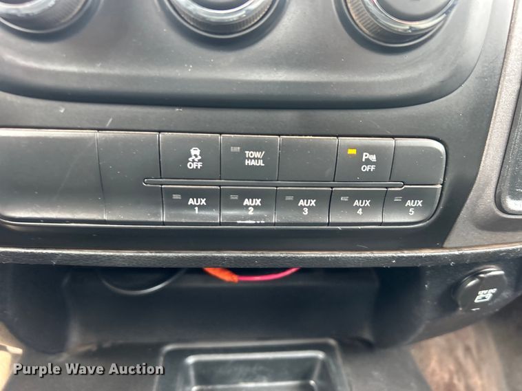 image for item EG0970 2014 Dodge Ram 2500 Crew Cab utility bed pickup truck