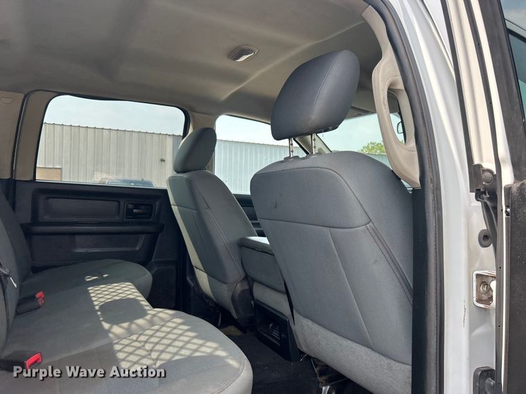 image for item EG0970 2014 Dodge Ram 2500 Crew Cab utility bed pickup truck