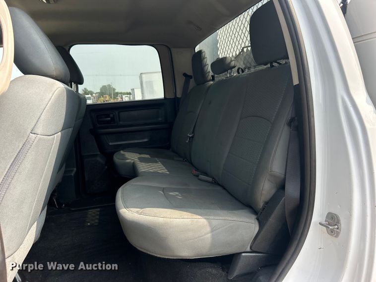 image for item EG0970 2014 Dodge Ram 2500 Crew Cab utility bed pickup truck