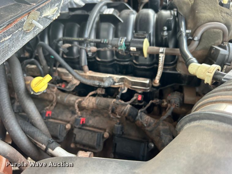 image for item EG0970 2014 Dodge Ram 2500 Crew Cab utility bed pickup truck