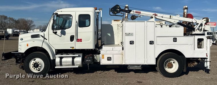 image for item EG2343 2010 Freightliner Business Class M2 utility / service truck