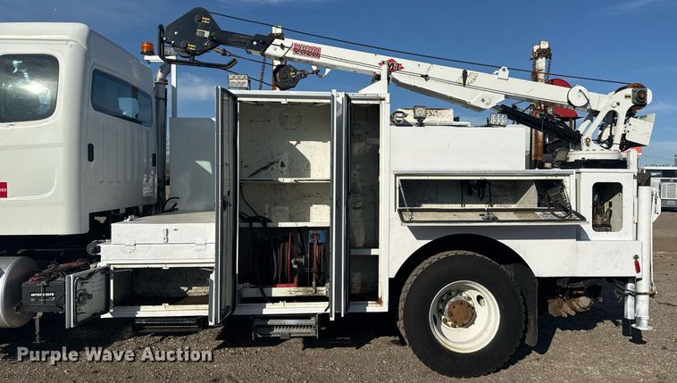 image for item EG2343 2010 Freightliner Business Class M2 utility / service truck