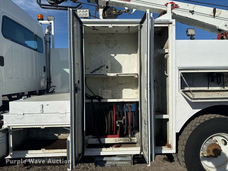 image for item EG2343 2010 Freightliner Business Class M2 utility / service truck