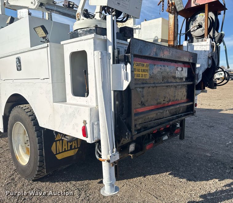 image for item EG2343 2010 Freightliner Business Class M2 utility / service truck