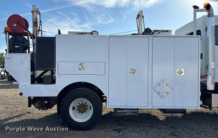 image for item EG2343 2010 Freightliner Business Class M2 utility / service truck