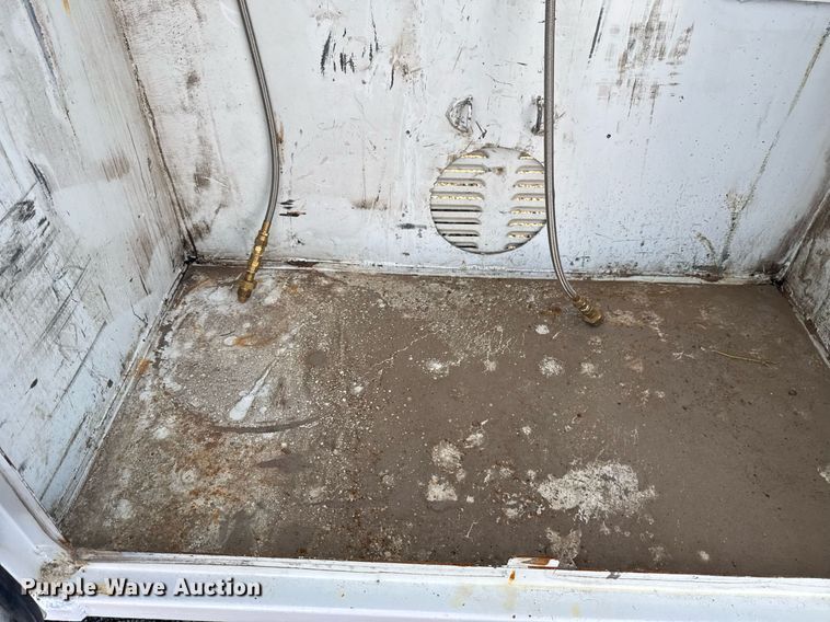 image for item EG2343 2010 Freightliner Business Class M2 utility / service truck