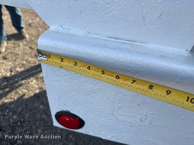 image for item EG2343 2010 Freightliner Business Class M2 utility / service truck