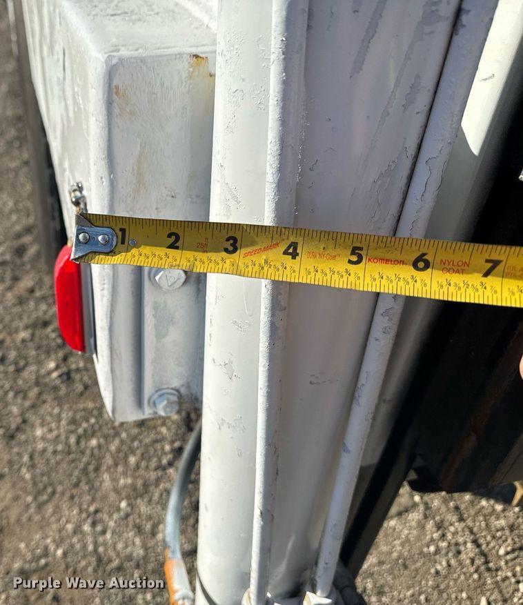 image for item EG2343 2010 Freightliner Business Class M2 utility / service truck