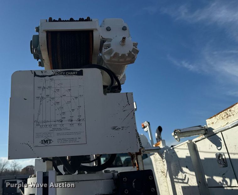 image for item EG2343 2010 Freightliner Business Class M2 utility / service truck