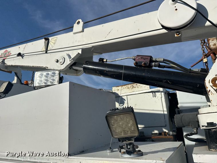 image for item EG2343 2010 Freightliner Business Class M2 utility / service truck