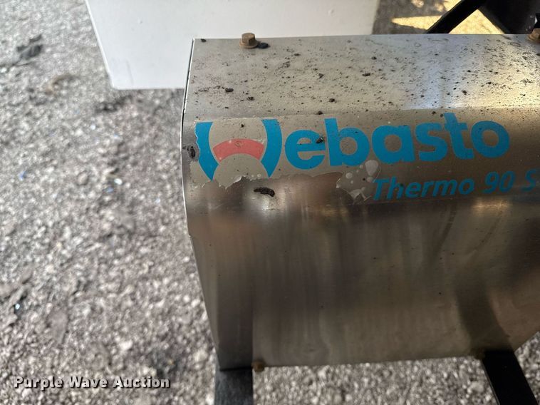 image for item EG2343 2010 Freightliner Business Class M2 utility / service truck