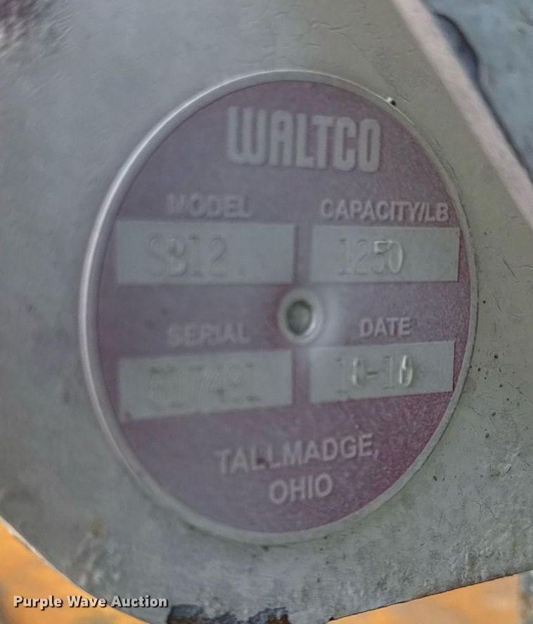 image for item EG2343 2010 Freightliner Business Class M2 utility / service truck