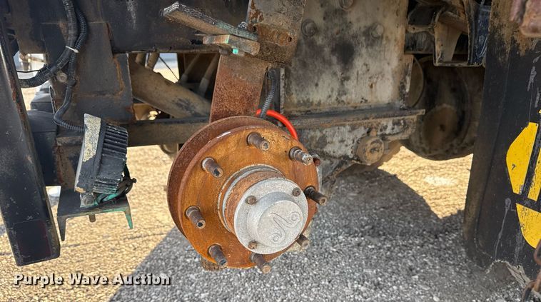 image for item EG2343 2010 Freightliner Business Class M2 utility / service truck