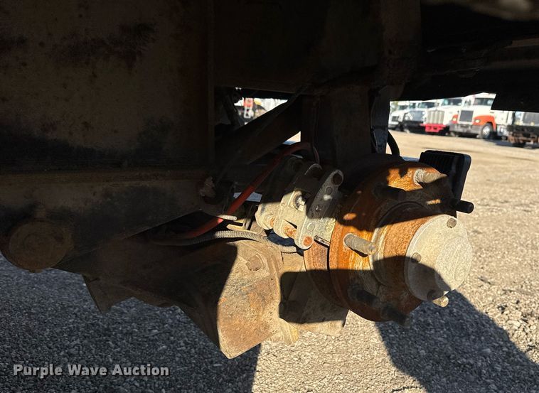 image for item EG2343 2010 Freightliner Business Class M2 utility / service truck