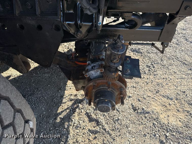 image for item EG2343 2010 Freightliner Business Class M2 utility / service truck