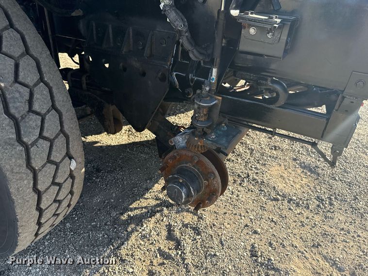 image for item EG2343 2010 Freightliner Business Class M2 utility / service truck