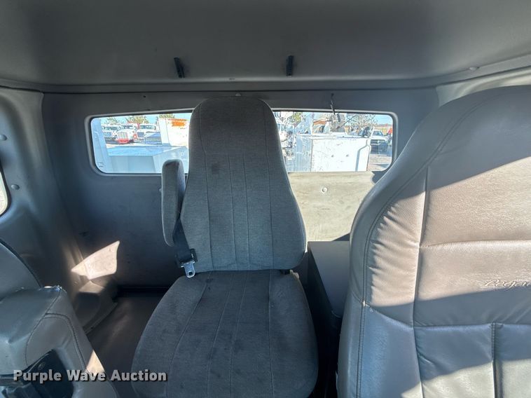 image for item EG2343 2010 Freightliner Business Class M2 utility / service truck