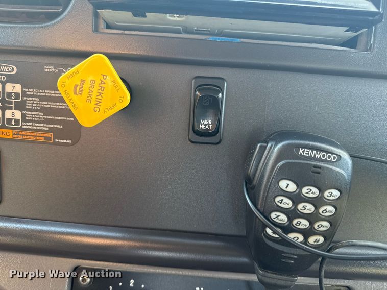 image for item EG2343 2010 Freightliner Business Class M2 utility / service truck