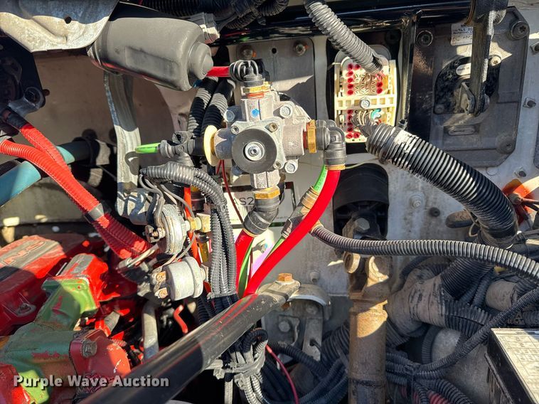 image for item EG2343 2010 Freightliner Business Class M2 utility / service truck