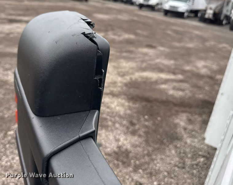 image for item EG2535 2014 Ford F550 Super Duty utility bed pickup truck