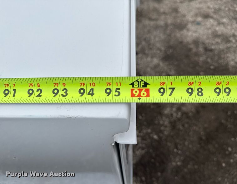 image for item EG2535 2014 Ford F550 Super Duty utility bed pickup truck