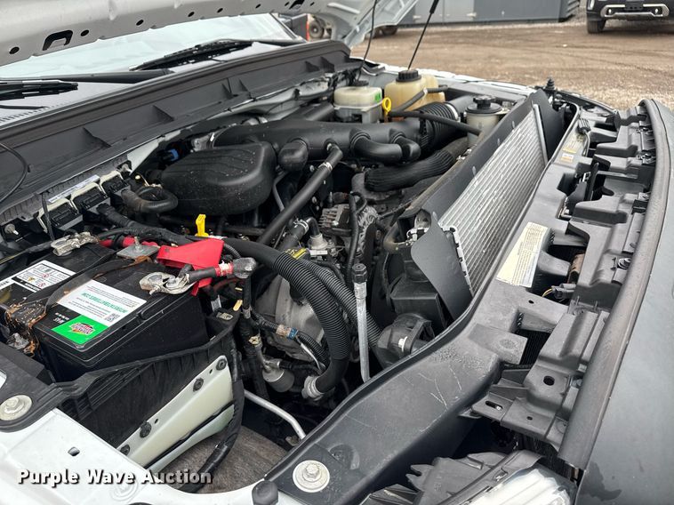 image for item EG2535 2014 Ford F550 Super Duty utility bed pickup truck