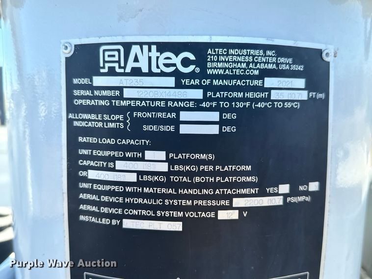 image for item EG2577 2020 Ford F550 Super Duty bucket truck