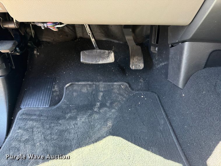 image for item EG2577 2020 Ford F550 Super Duty bucket truck