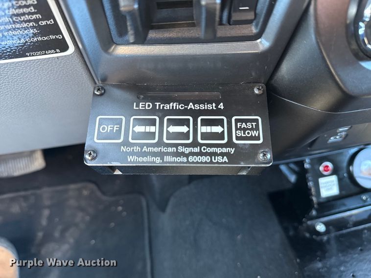 image for item EG2577 2020 Ford F550 Super Duty bucket truck