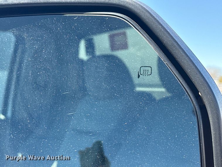 image for item EG2577 2020 Ford F550 Super Duty bucket truck