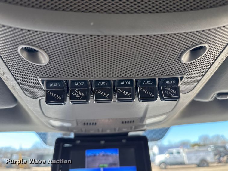 image for item EG2577 2020 Ford F550 Super Duty bucket truck