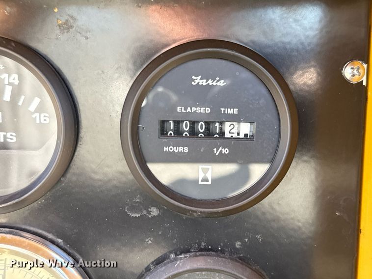 image for item EG2641 2010 Vermeer LP555DT vacuum excavator