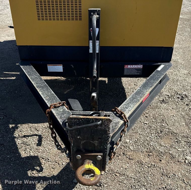 image for item EG2641 2010 Vermeer LP555DT vacuum excavator